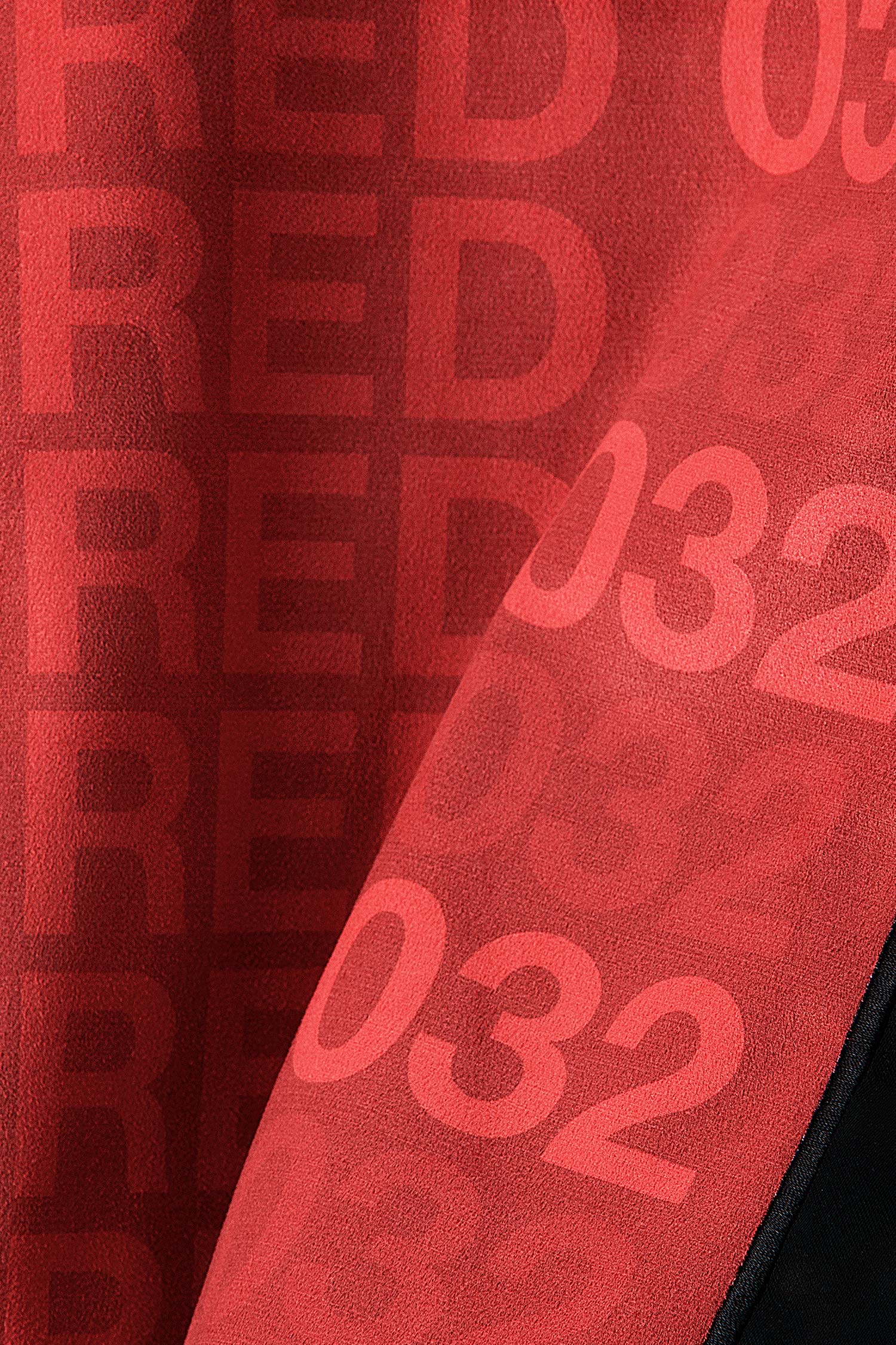 REND_Red-032-black